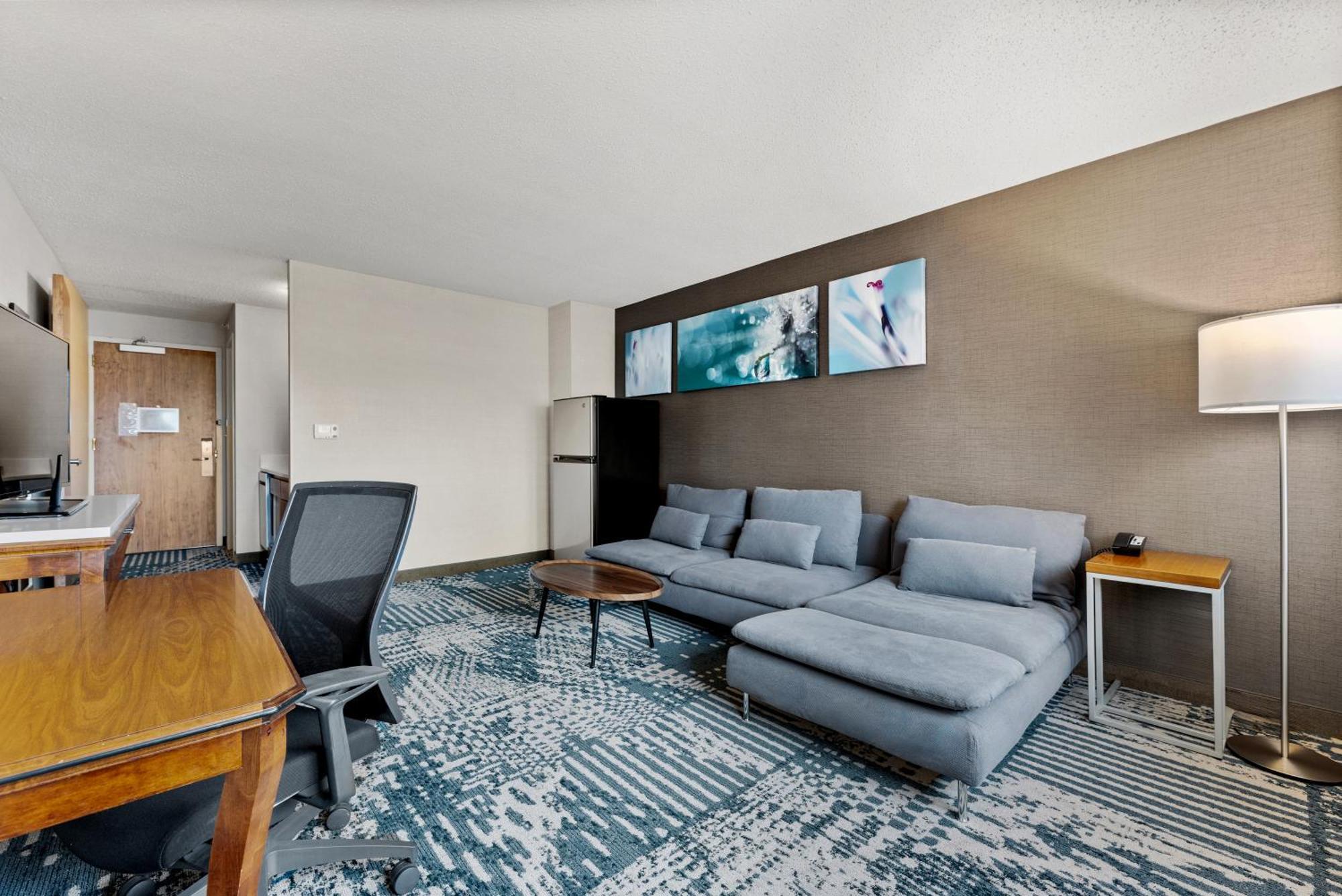Delta Hotels By Marriott Mount Pleasant Racine Exterior foto